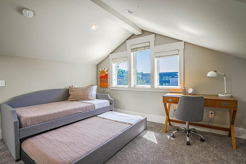 Exquisite Central Townhome With Spacious Loft And Gourmet Kitchen Seattle Buitenkant foto